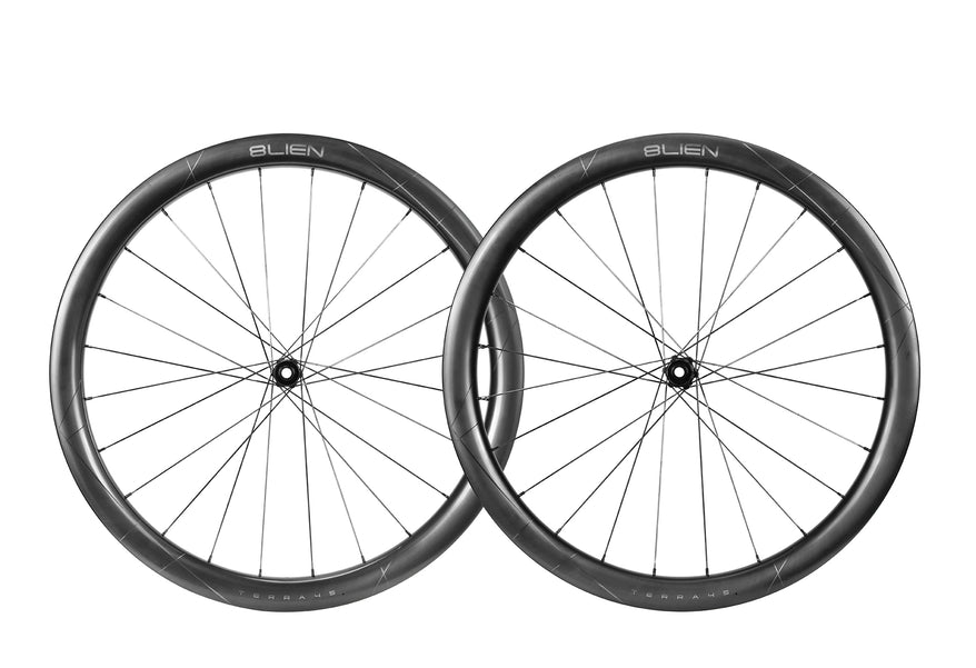 Explore Durable Carbon Gravel Wheels for Adventure Riding – 8lienbike